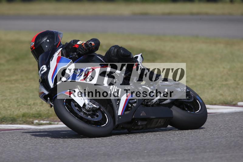 /11 28.04.2026  PROMAX ADR/Gruppe rot/23